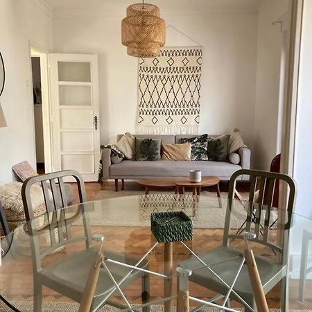 Apartamento Bem Localizado Para Familias & Amigos Lägenhet Lisboa Exteriör bild