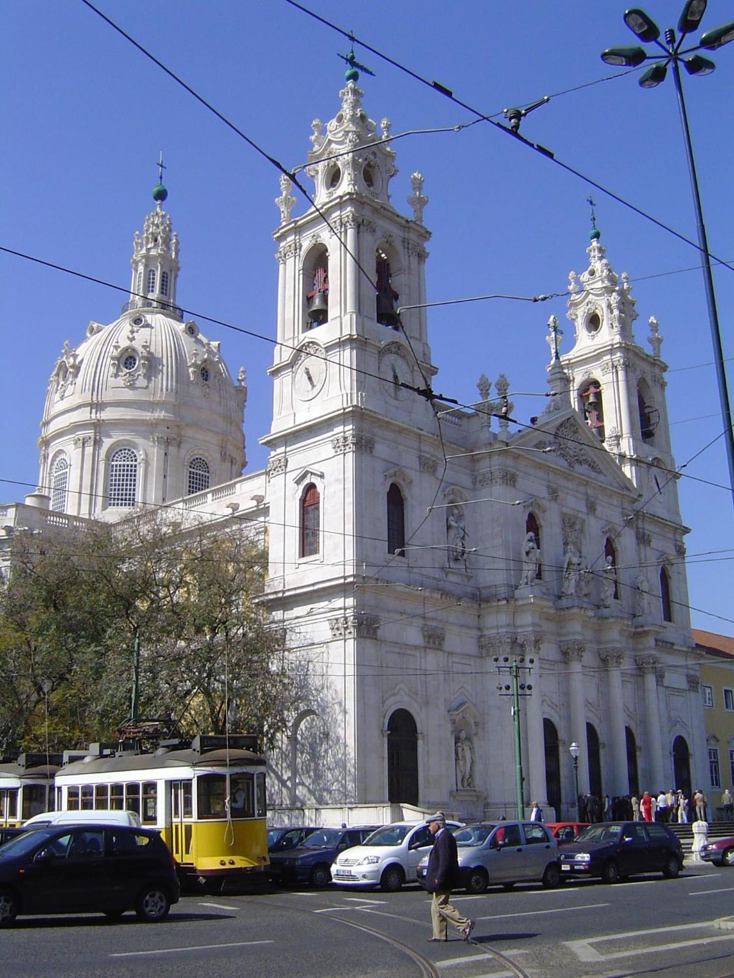 Apartamento Bem Localizado Para Familias & Amigos Lägenhet Lisboa Exteriör bild